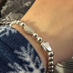 Stella & Dot Elegant Shiny Silver Ulani Beaded Bracelet with Pavé Accent Bead